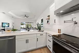 448 Orangewood Dr, Dunedin, FL 34698 - Photo 7