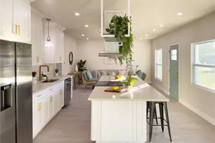 5516 Golden Dr, Tampa, FL 33634 - Photo 9