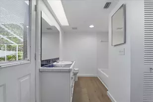 9430 Patricia Ct, Seminole, FL 33776 - Photo 33