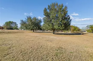 31609 Hunt Club Ln, Wesley Chapel, FL 33543 - Photo 49