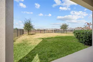 12517 Horseshoe Bend Dr, Lithia, FL 33547 - Photo 37