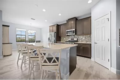 12517 Horseshoe Bend Drive, Lithia, FL 33547 - Photo 9