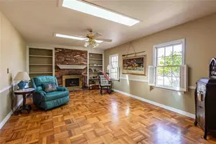 2804 Linthicum Pl, Tampa, FL 33618 - Photo 11