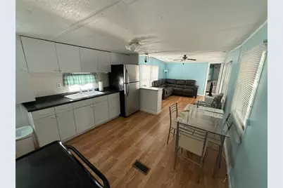 7803 46th Avenue N #43, Saint Petersburg, FL 33709 - Photo 13