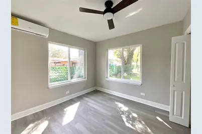 2102 E Caracas Street, Tampa, FL 33610 - Photo 27