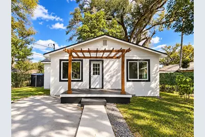 2102 E Caracas Street, Tampa, FL 33610 - Photo 1