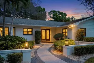 11 Birdie Ln, Palm Harbor, FL 34683 - Photo 1