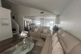 16119 Copperfield Dr, Tampa, FL 33618 - Photo 3