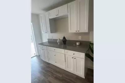 16119 Copperfield Drive, Tampa, FL 33618 - Photo 7