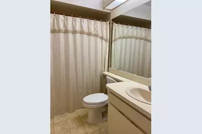 16179 Rambling Vine Drive E, Tampa, FL 33624 - Photo 23