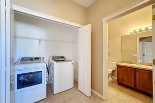 6929 Surrey Hill Pl, Apollo Beach, FL 33572 - Photo 37