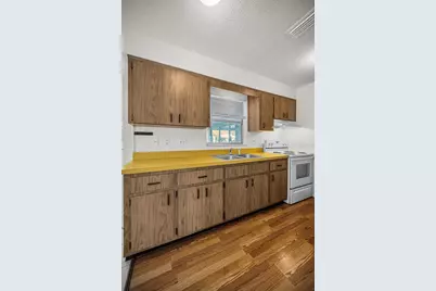 2664 Sunny Breeze Avenue, Largo, FL 33770 - Photo 15