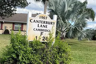 1907 Canterbury Ln, Sun City Center, FL 33573 - Photo 25