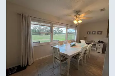 1907 Canterbury Lane #10, Sun City Center, FL 33573 - Photo 9