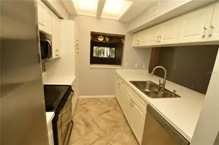 8334 Civic Rd, Tampa, FL 33615 - Photo 15