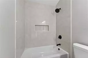 1112 Lake Shore Ranch Dr, Seffner, FL 33584 - Photo 47