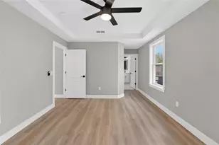 1112 Lake Shore Ranch Dr, Seffner, FL 33584 - Photo 29