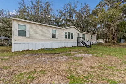 27435 Holiday Drive, Dade City, FL 33525 - Photo 5
