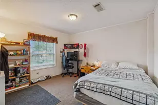 27435 Holiday Dr, Dade City, FL 33525 - Photo 35