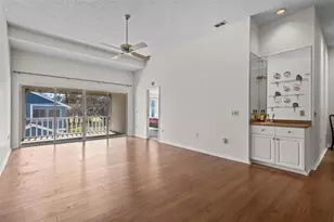 2014 Golf View Dr, Tarpon Springs, FL 34689 - Photo 7