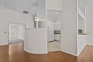 2014 Golf View Dr, Tarpon Springs, FL 34689 - Photo 13