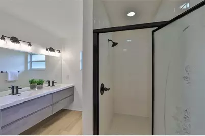 6145 1st Avenue N, Saint Petersburg, FL 33710 - Photo 17