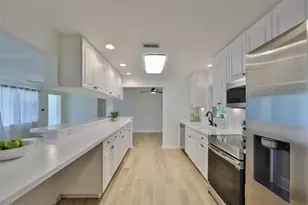 6145 1st Ave N, Saint Petersburg, FL 33710 - Photo 7