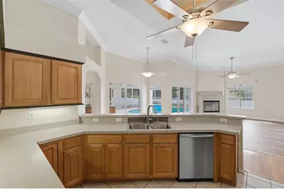 9238 Sea Oaks Court, Seminole, FL 33776 - Photo 13