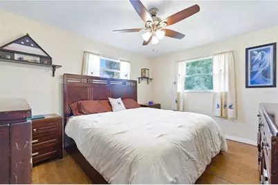 10776 124th Avenue N, Seminole, FL 33778 - Photo 15