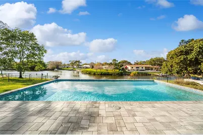 632 Shore Drive, Largo, FL 33771 - Photo 37