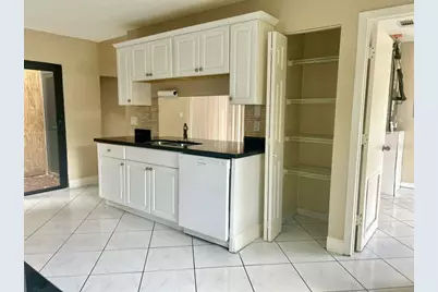 9217 NW 49th Place, Sunrise, FL 33351 - Photo 9