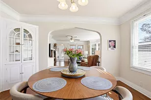 210 15th Ave N, Saint Petersburg, FL 33704 - Photo 15