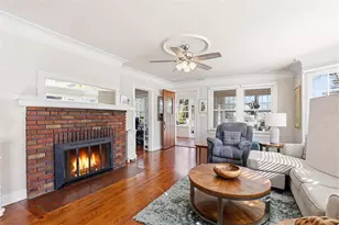 210 15th Ave N, Saint Petersburg, FL 33704 - Photo 13