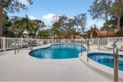 2189 Oak Forest Lane, Palm Harbor, FL 34683 - Photo 35