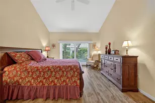 2189 Oak Forest Ln, Palm Harbor, FL 34683 - Photo 15