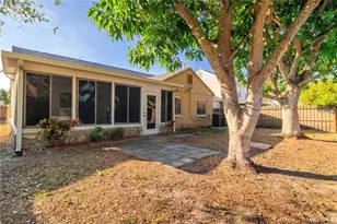 12181 74th St, Largo, FL 33773 - Photo 35