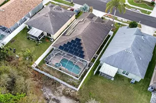 29454 Crossland Dr, Wesley Chapel, FL 33543 - Photo 49