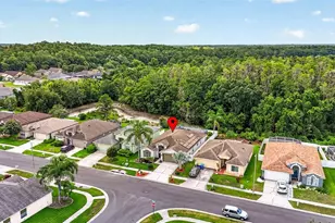 29454 Crossland Dr, Wesley Chapel, FL 33543 - Photo 49