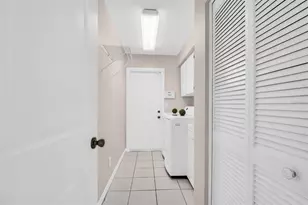 3132 Brunswick Cir, Palm Harbor, FL 34684 - Photo 37