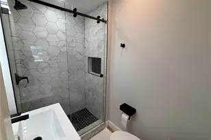 3983 Marlin Dr SE, Saint Petersburg, FL 33705 - Photo 25