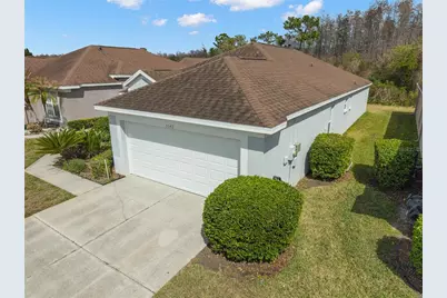 5542 Gallant Fox Court, Wesley Chapel, FL 33544 - Photo 3