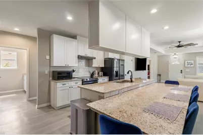 305 W 9th Street, Lakeland, FL 33805 - Photo 15