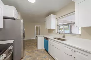 2977 Palmetto Ct, Dunedin, FL 34698 - Photo 17