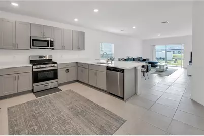 11207 Fieldstone Drive, Palmetto, FL 34221 - Photo 13