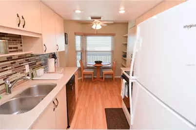 1316 Pasadena Avenue S #407, South Pasadena, FL 33707 - Photo 11