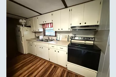 69 Rosalie Oaks Boulevard, Lake Wales, FL 33898 - Photo 3