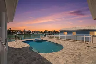 11850 7th St E, Treasure Island, FL 33706 - Photo 1