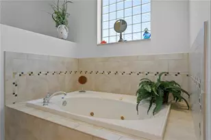 1867 Bayou Grande Blvd NE, Saint Petersburg, FL 33703 - Photo 27