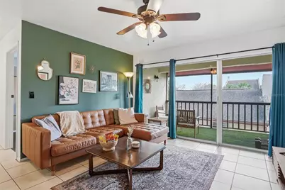 8602 Champlain Court #90, Tampa, FL 33614 - Photo 9