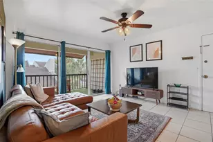 8602 Champlain Ct, Tampa, FL 33614 - Photo 7